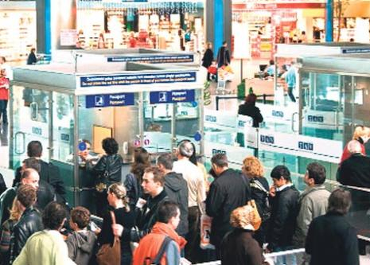 TAV Borsaya İşlem Görmeye Başladı