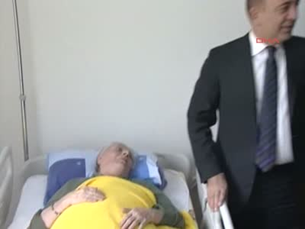 2 Gürsel Tekin, Ümitköy Huzurevi Yaşlı Bakım ve Rehabilitasyon Merkezi\'ni Ziyaret Etti Gürsel...