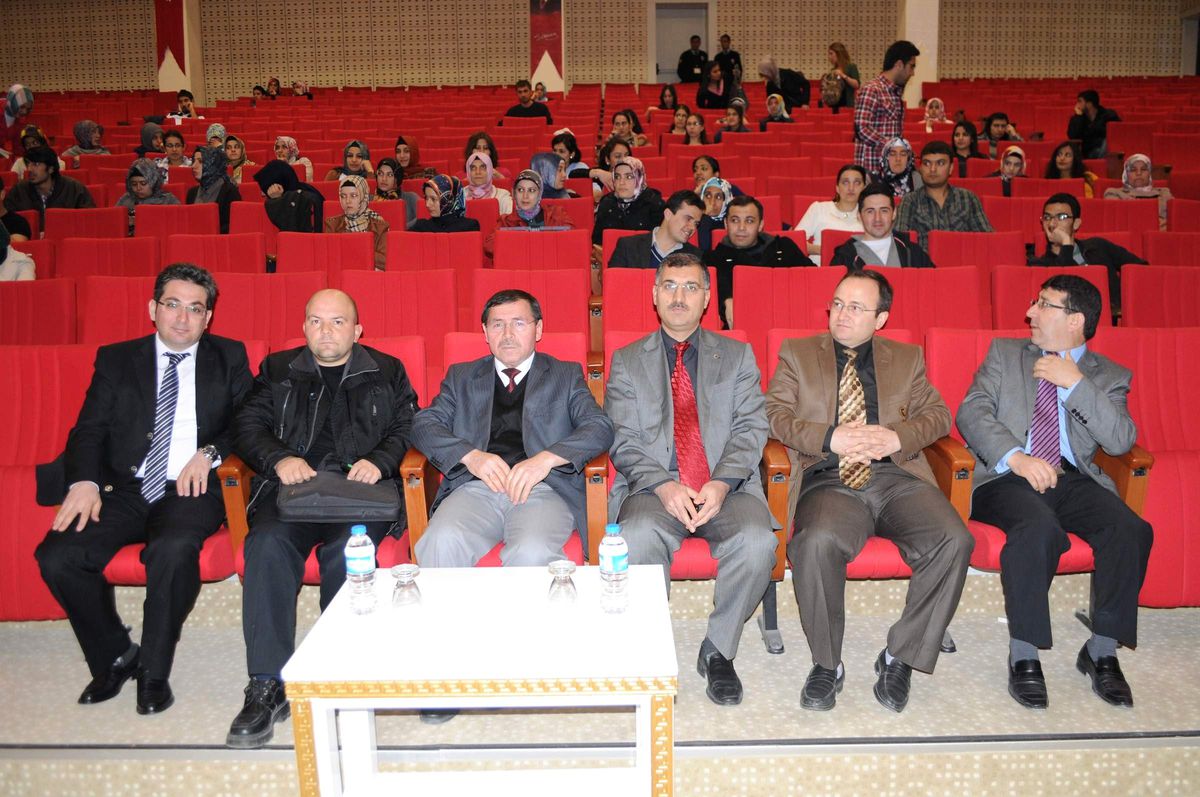7 Aralık Üniversitesi\'nde "İnancın Zaferi Çanakkale Savaşları"