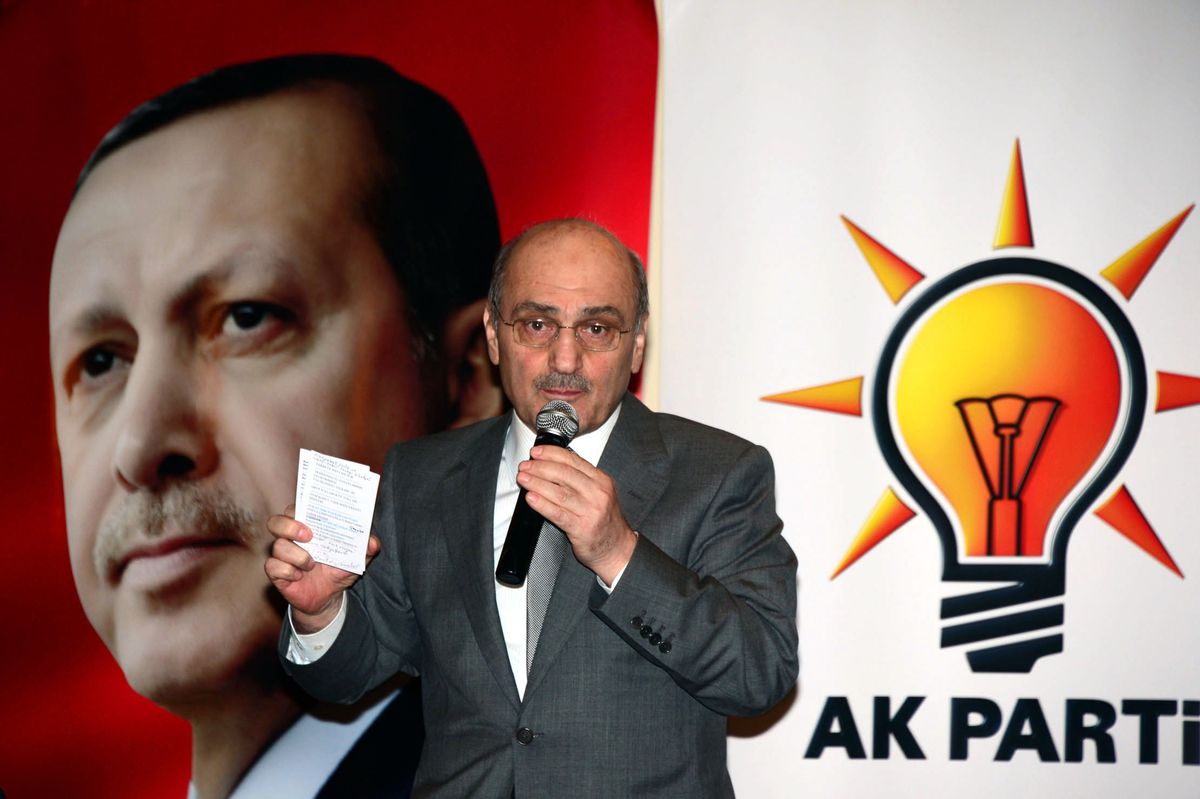 Bakan Bayraktar'dan 'Trabzon Ekonomisine Kan Kazandırdık' Açıklaması