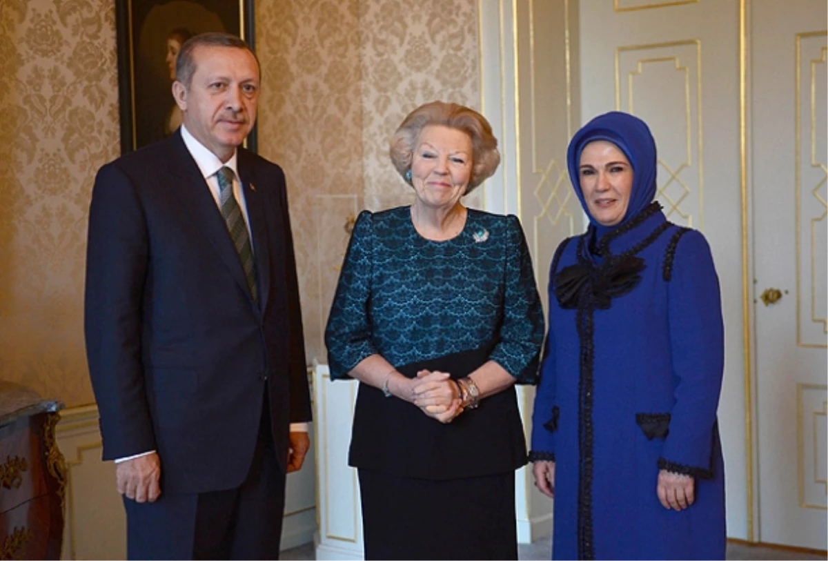Başbakan Erdoğan, Hollanda Kraliçesi Beatrix ile Görüştü