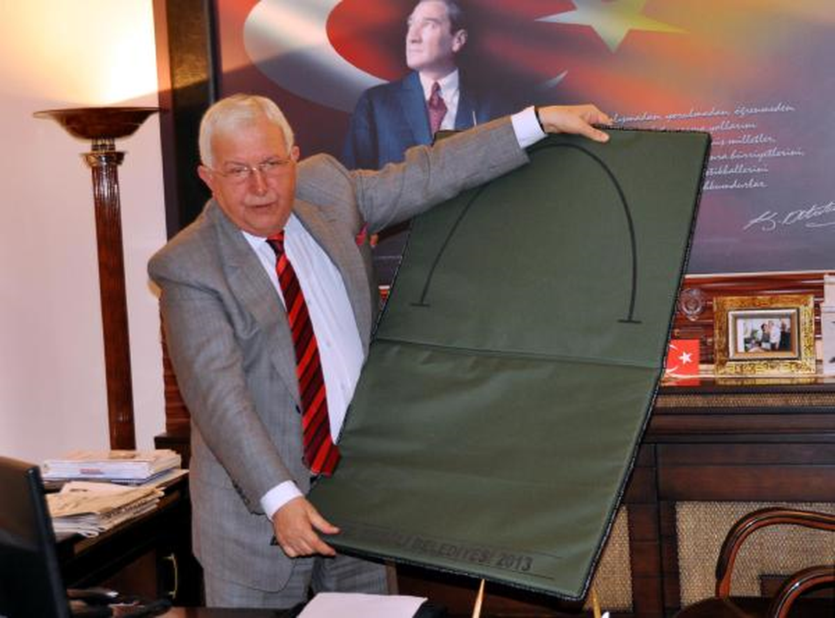Belediyeden Cuma Namazı İçin Bin Seccade