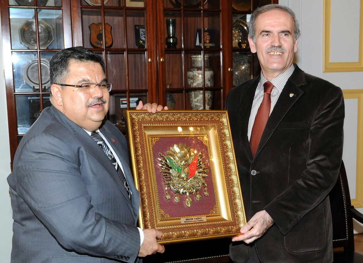 Bursa Büyükşehir Bilecik\'in Gelişimine de El Attı