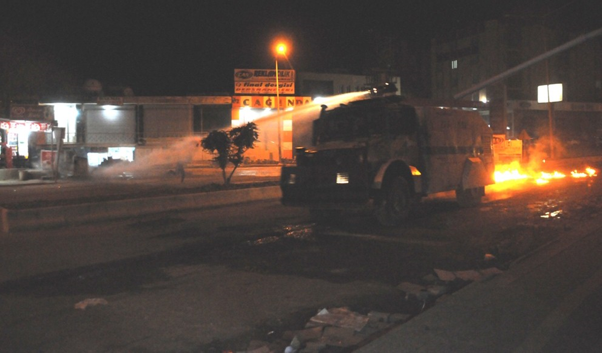 Cizre\'de İzinsiz Gösteri