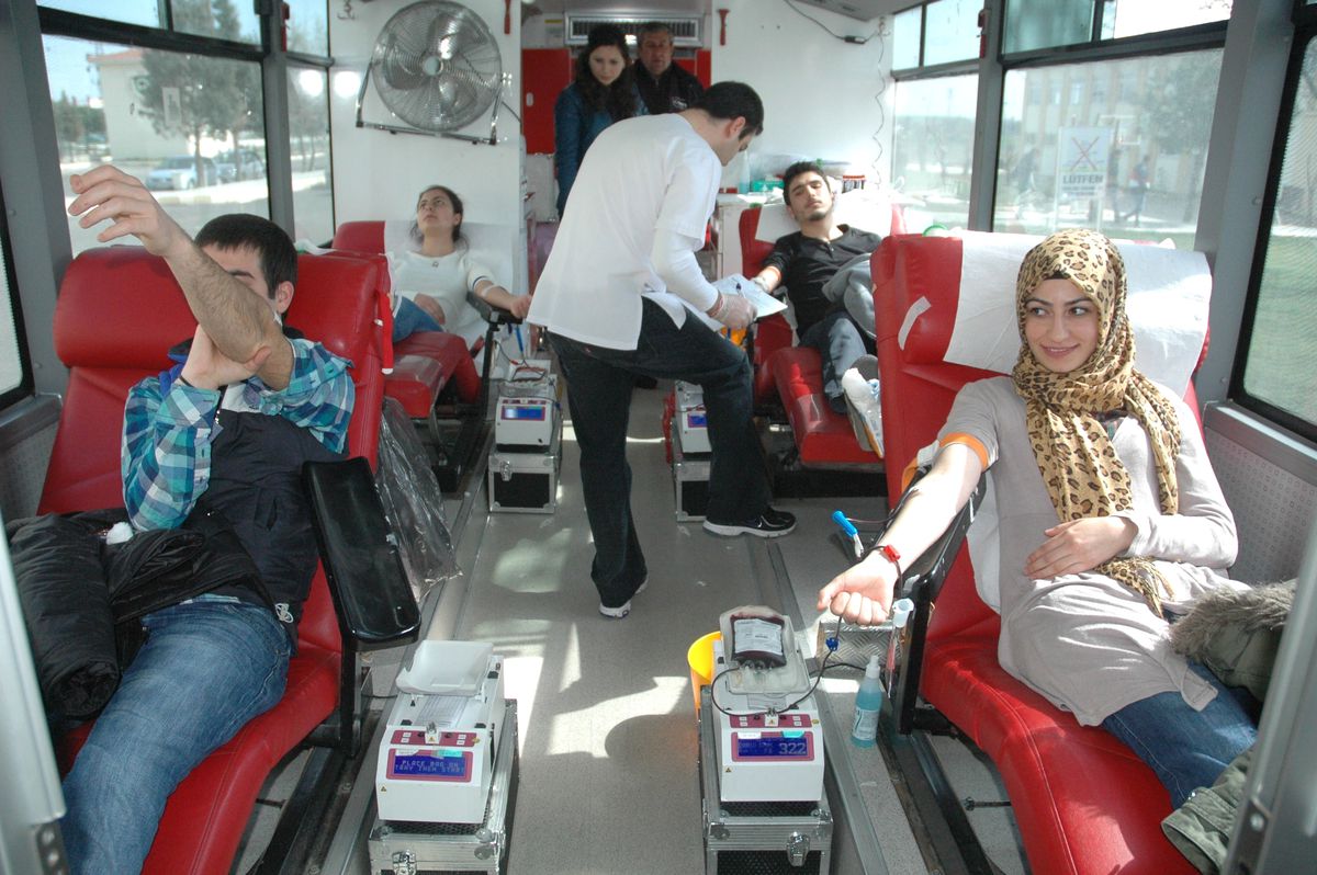 Çorlu Myo Öğrencilerinden Kan Bağışı