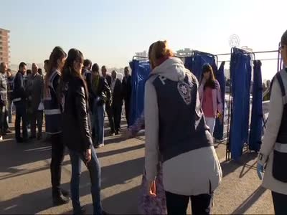 Diyarbakır\'da Nevruz Kutlaması