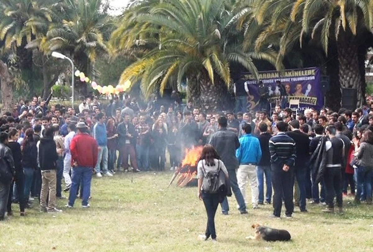 Ege Üniversitesi\'nde Nevruz Kutlaması