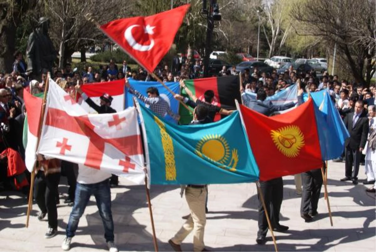 Erciyes Üniversitesi\'nde Nevruz Kutlandı