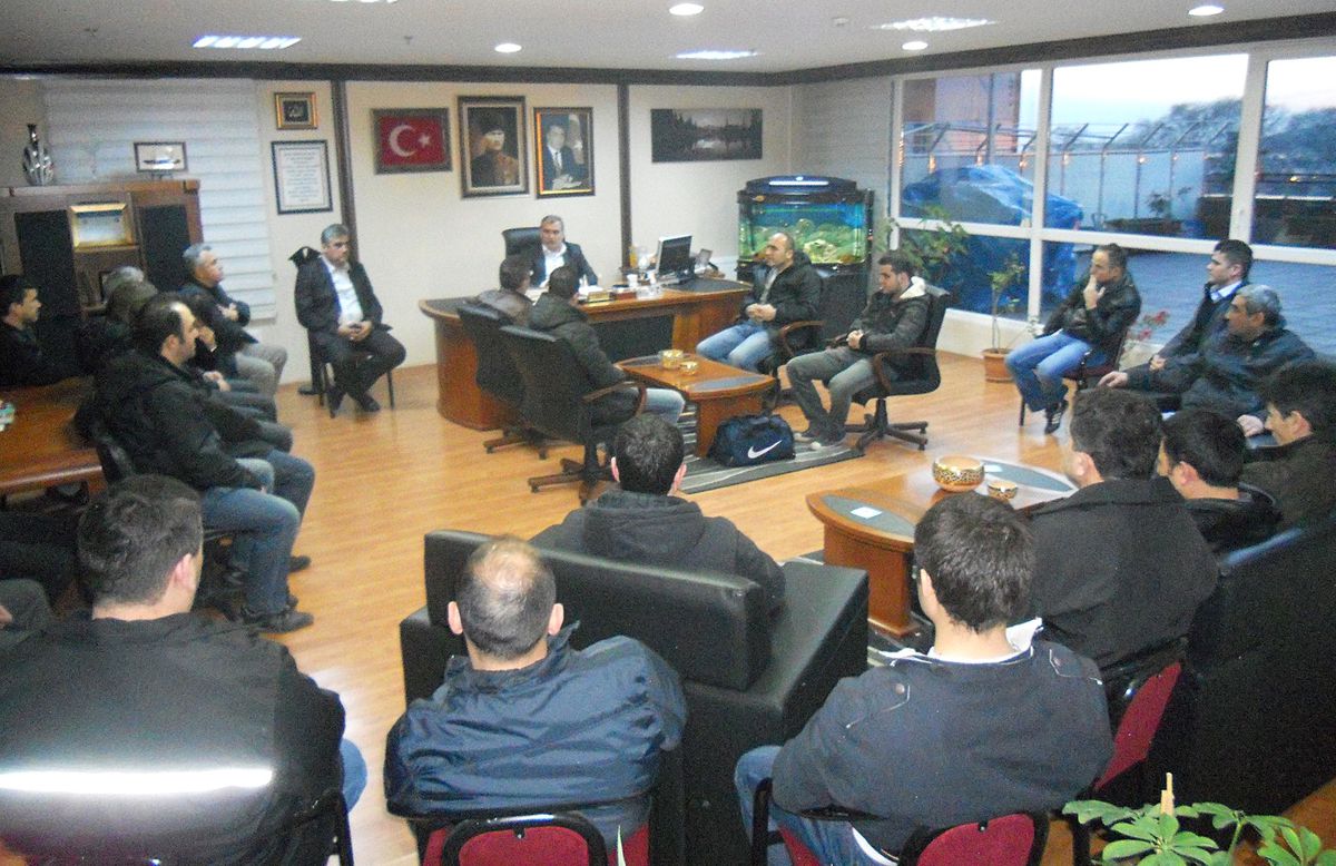 Erdemir İşçilerinden Sendikaya Destek Ziyareti