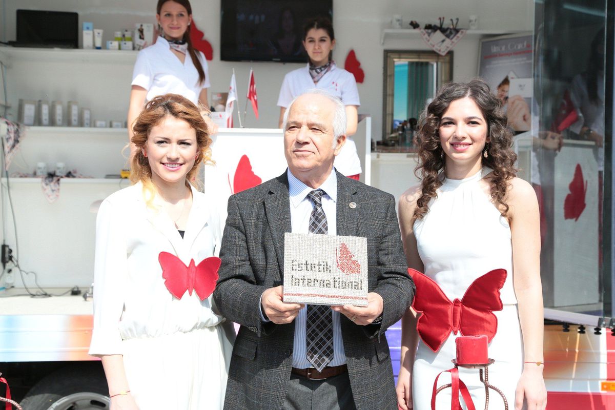 \'Güzellik Tüneli Aracı\' Mudanya\'dan Start Aldı