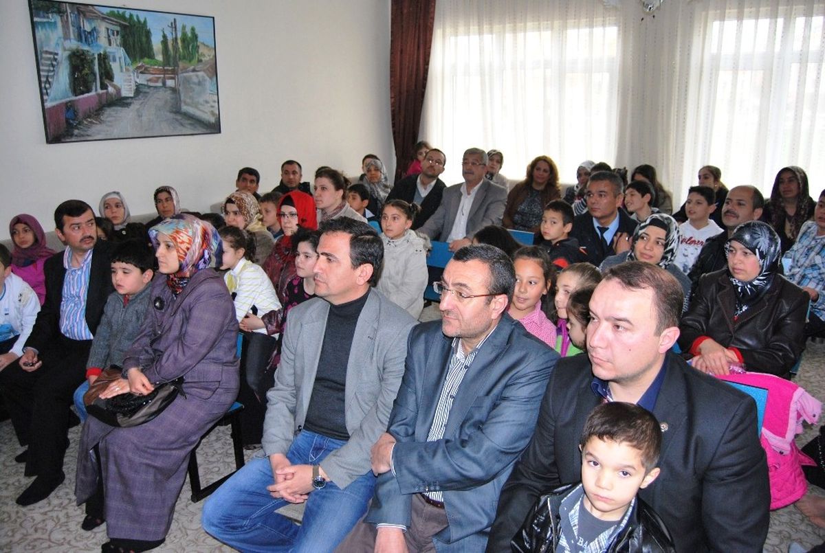 Hadis, Şiir ve Resim Yarışmalarında Dereceye Girenlere Ödül Verildi