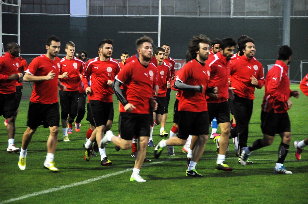 Medical Park Antalyaspor\'da 3 Günlük İzin Sona Erdi