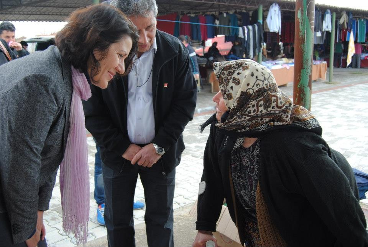 Milletvekili Öz\'den Yaşlılar Haftası Açıklaması