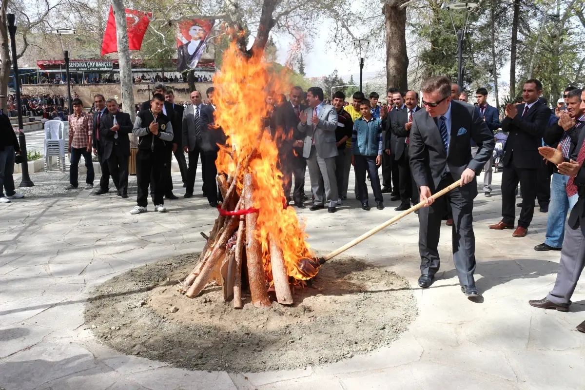 Mut\'ta Nevruz Coşkusu