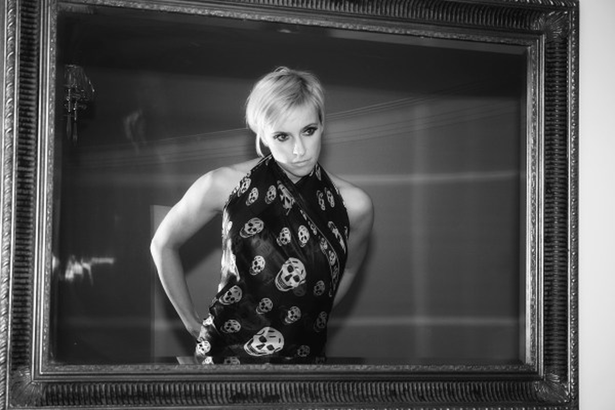 Sarah Blackwood\'dan Unutulmayacak Bir Performans!