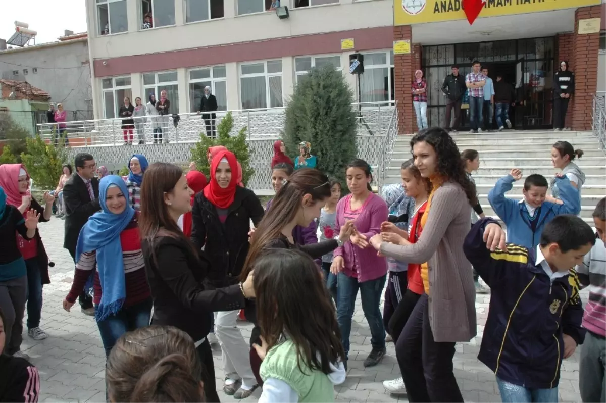 Selendi'de Nevruz Şenliği