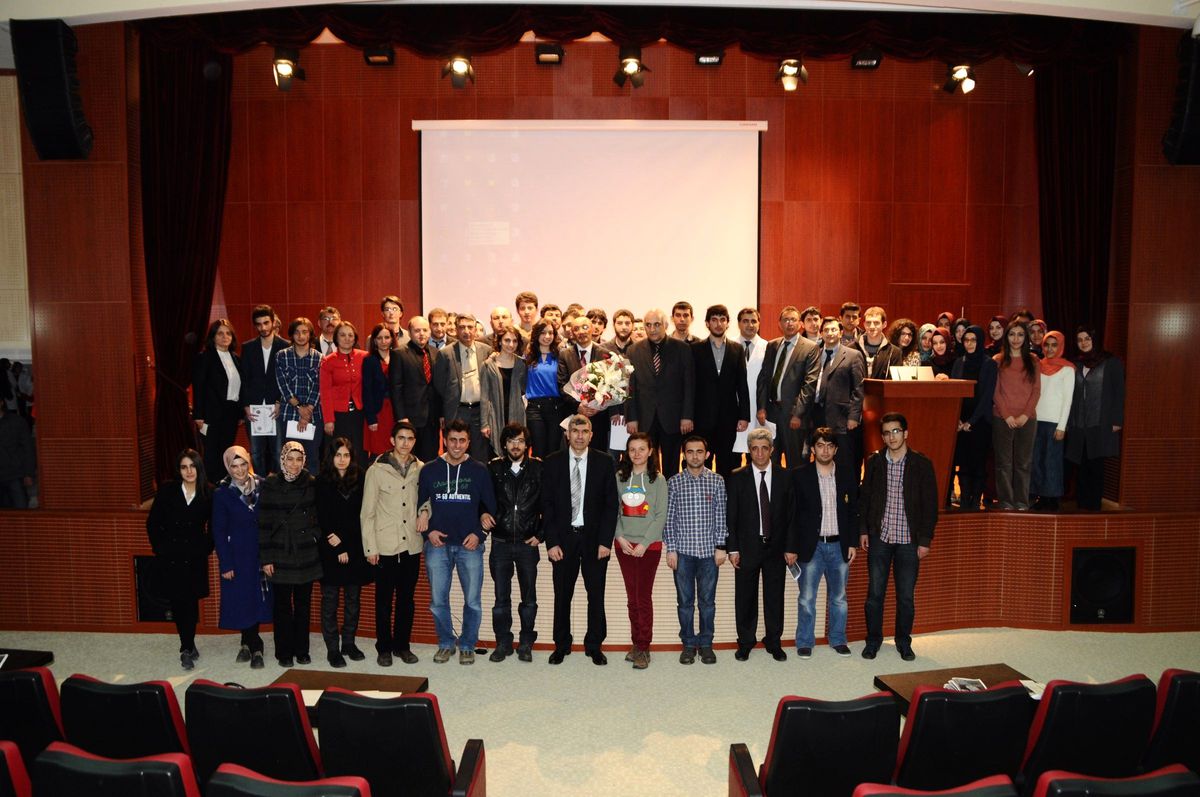 Tıp Fakültesi Öğrencilerinden Bir İlk