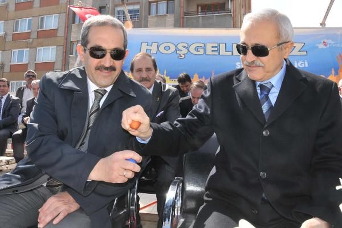 Vali Kemelek, Ortaköy\'deki Kültür Merkezini Gezdi