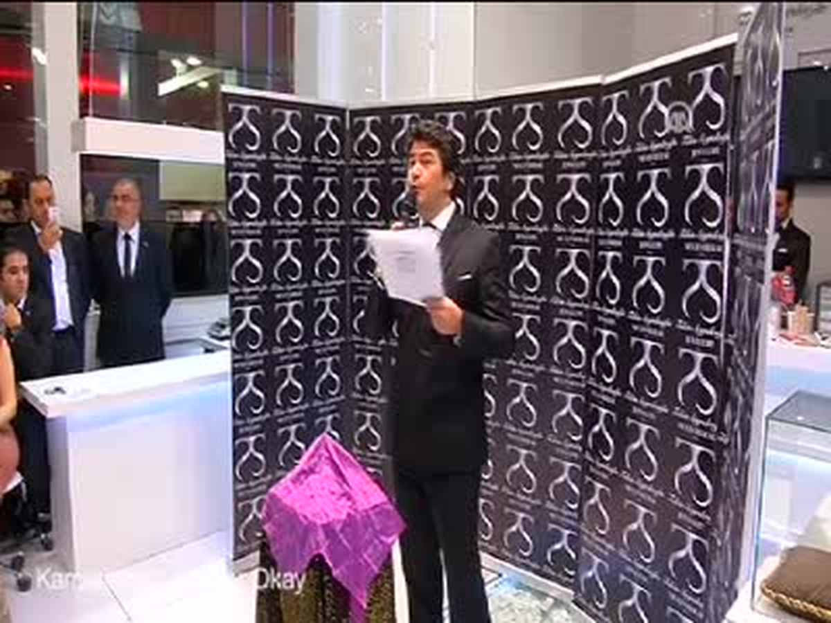 Yarım Milyon Dolarlık Taç Görücüye Çıktı