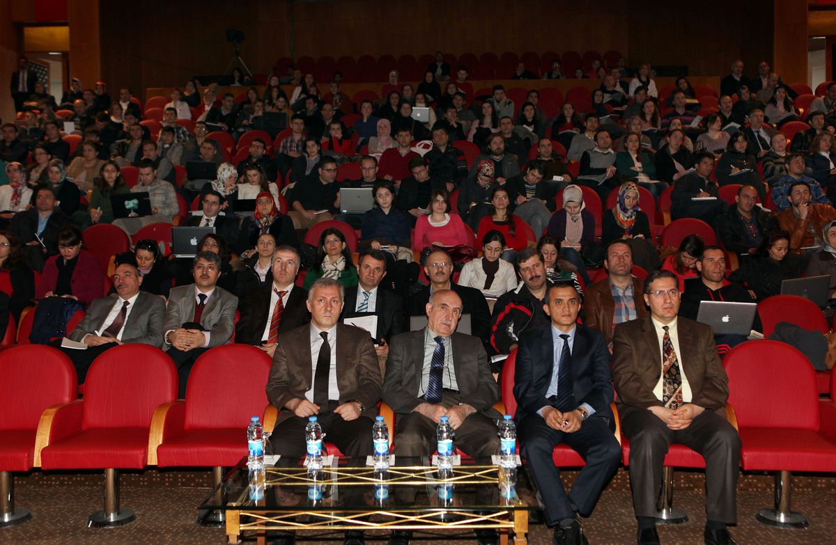 Atatürk Üniversitesi Endnote Tanıtım ve Eğitim Semineri