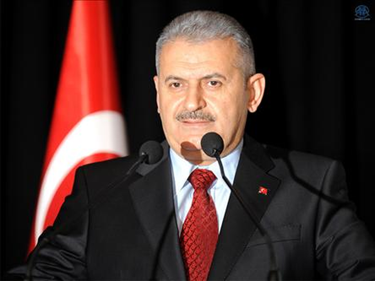Bakan Yıldırım: "10 Sene İçinde Yolları Böldük, Milleti Birleştirdik"