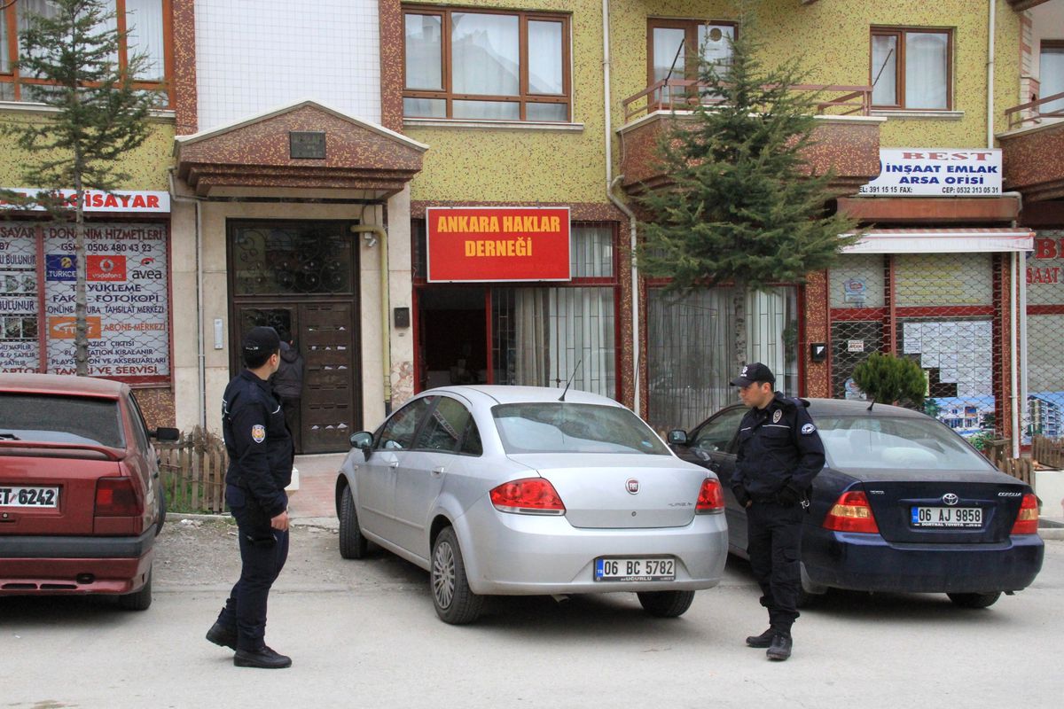 Dhkp-C\'ye Yönelik Operasyonda 9 Gözaltı