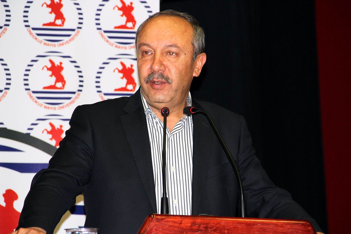 "Çanakkale\'yi Kutlamaktan Ziyade Anmak ve Algılamak Lazım"