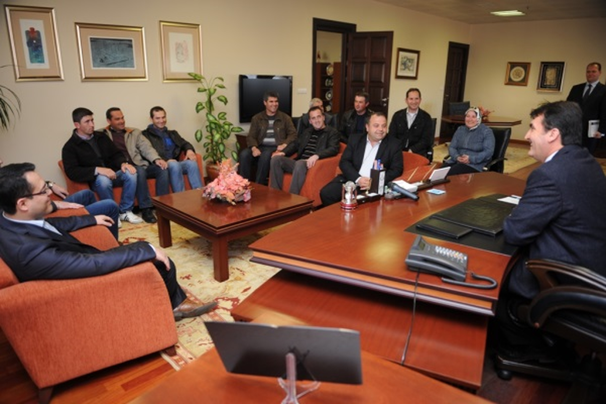 Çiftçilere Zeytin Eğitimi ve Üretimi