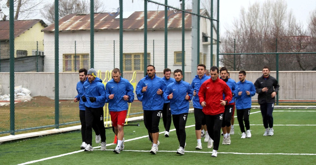 Dört Eylül Belediyespor, Hacettepespor Maçının Hazırlıklarını Sürdürüyor