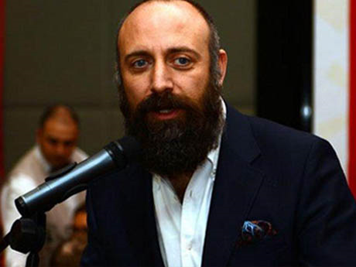 Ergenç: Benim Kardeşim Zihinsel Engelli!