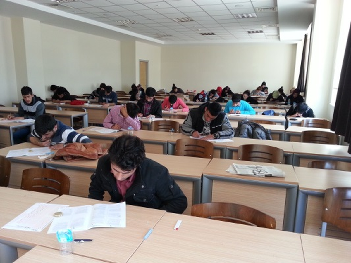 GAMEK\'ten Zirve Üniversitesi\'nde YGS Tatbikatı