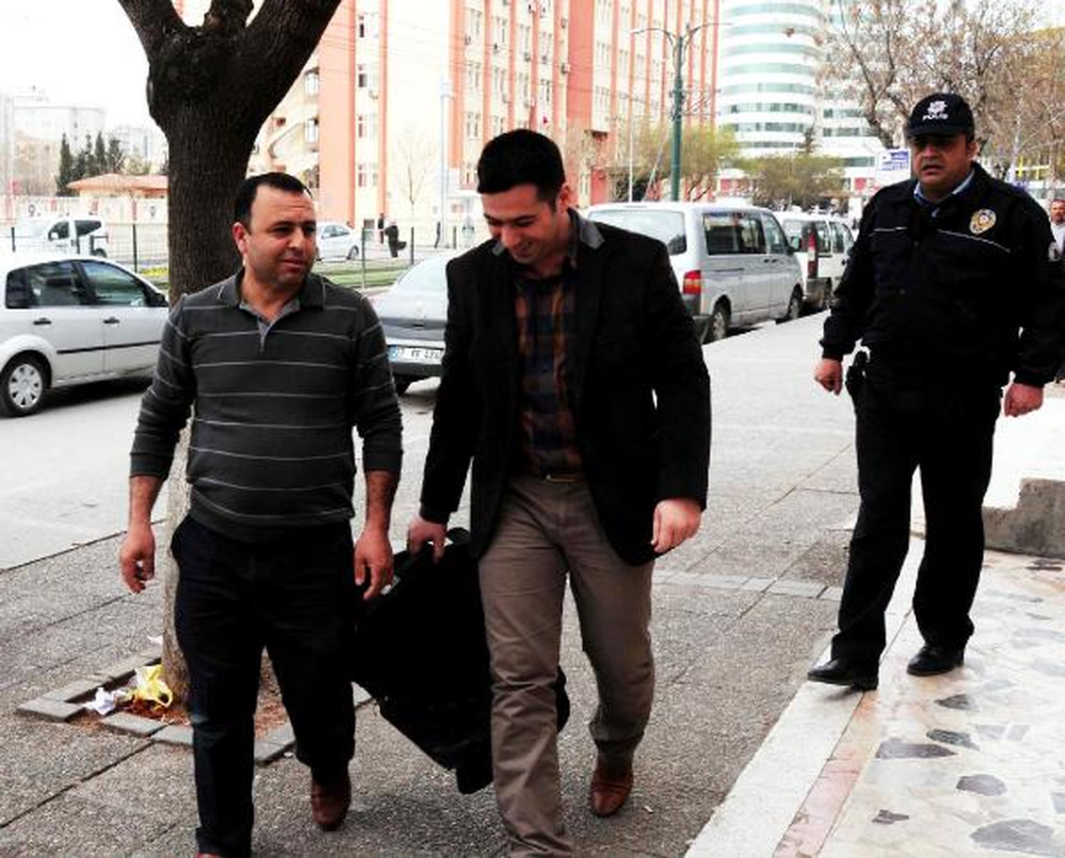 Gaziantep\'te Şüpheli Çanta Paniği
