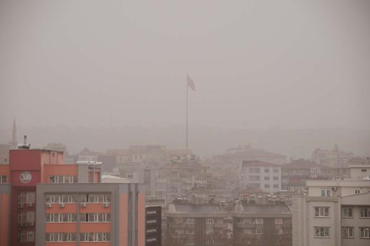 Gaziantep Toz Bulutuna Teslim Oldu