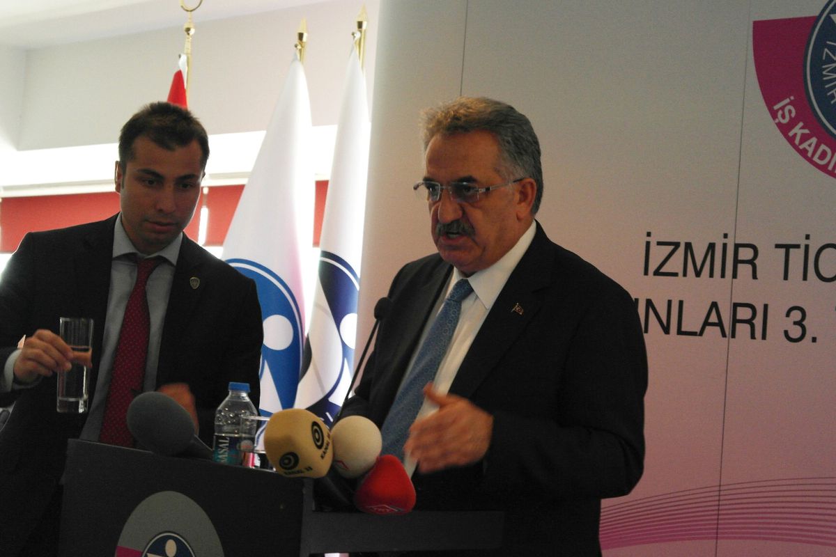Girişimci Kadınlara Bakan Desteği