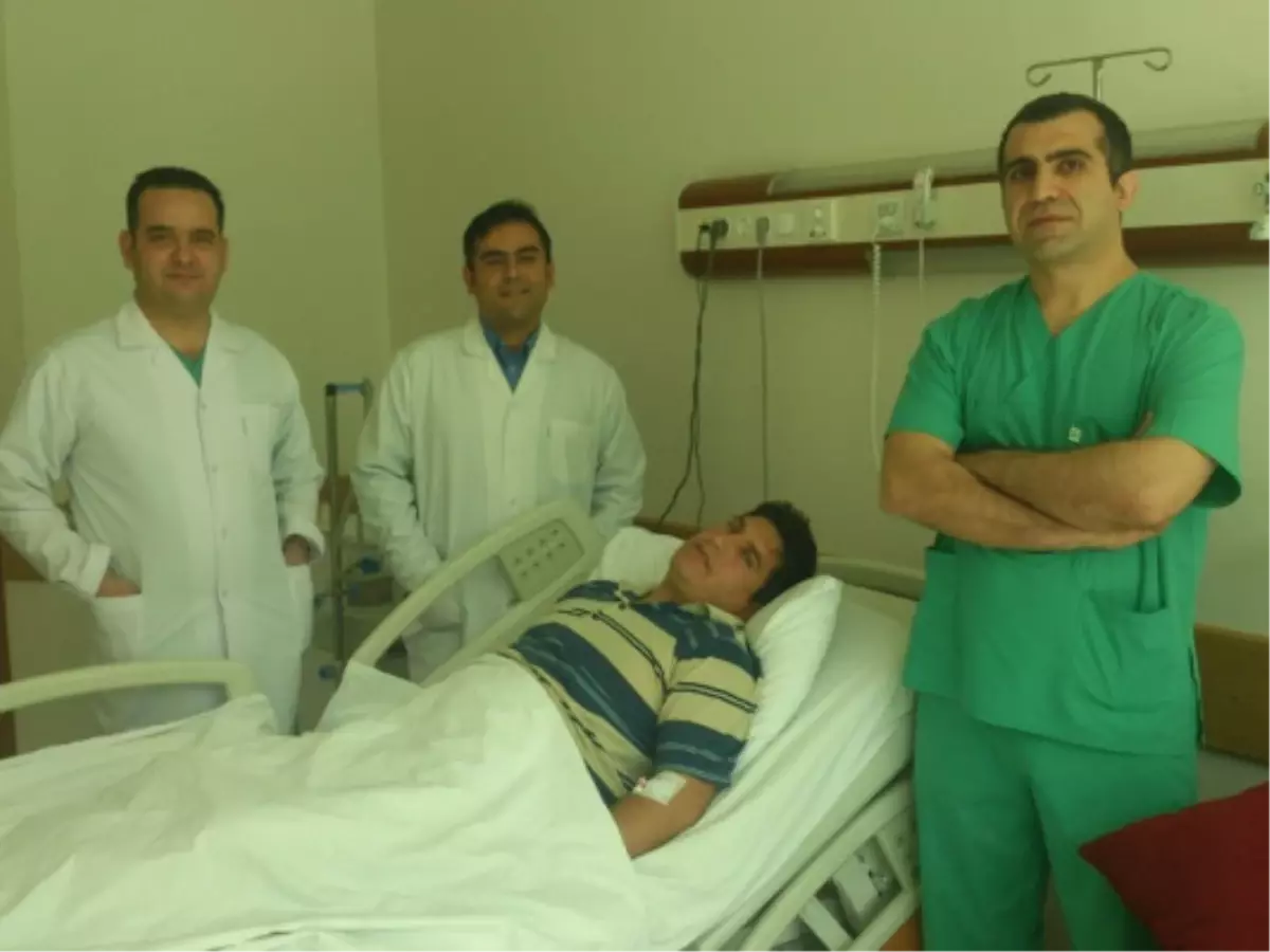 Hastanemizde İlk Defa Kapalı Yöntemle Mide Fıtığı Ameliyatı Yapıldı