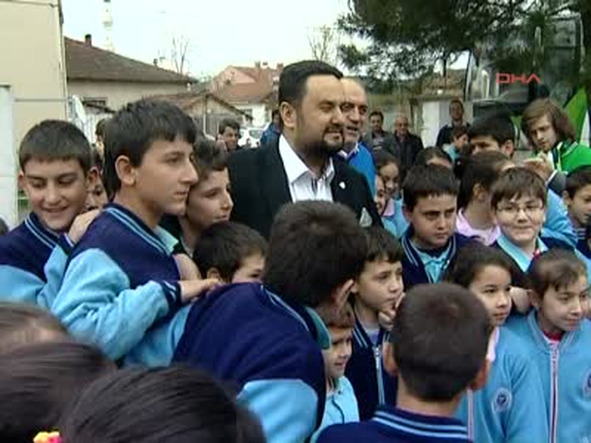 Hikmet Hoca Bizi Avrupa\'ya Götür