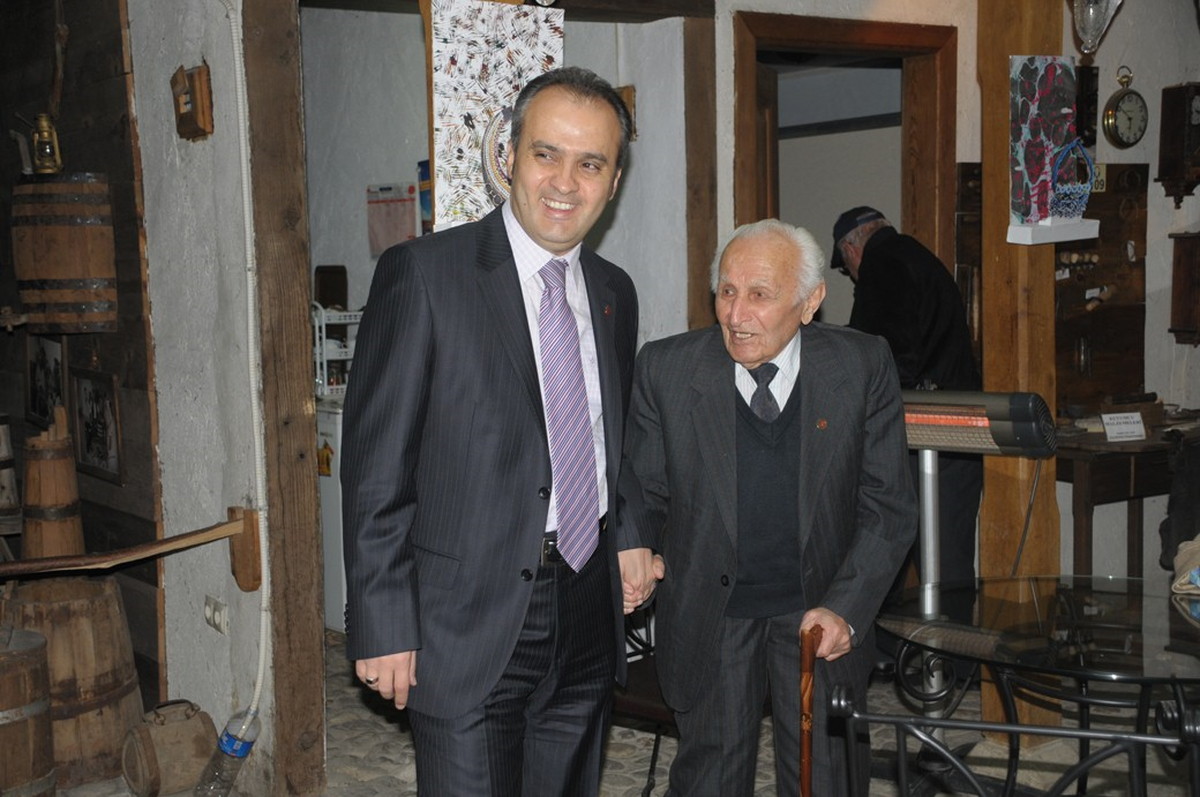Huzur Sarayı Sakinlerinin İnegöl Gezisi