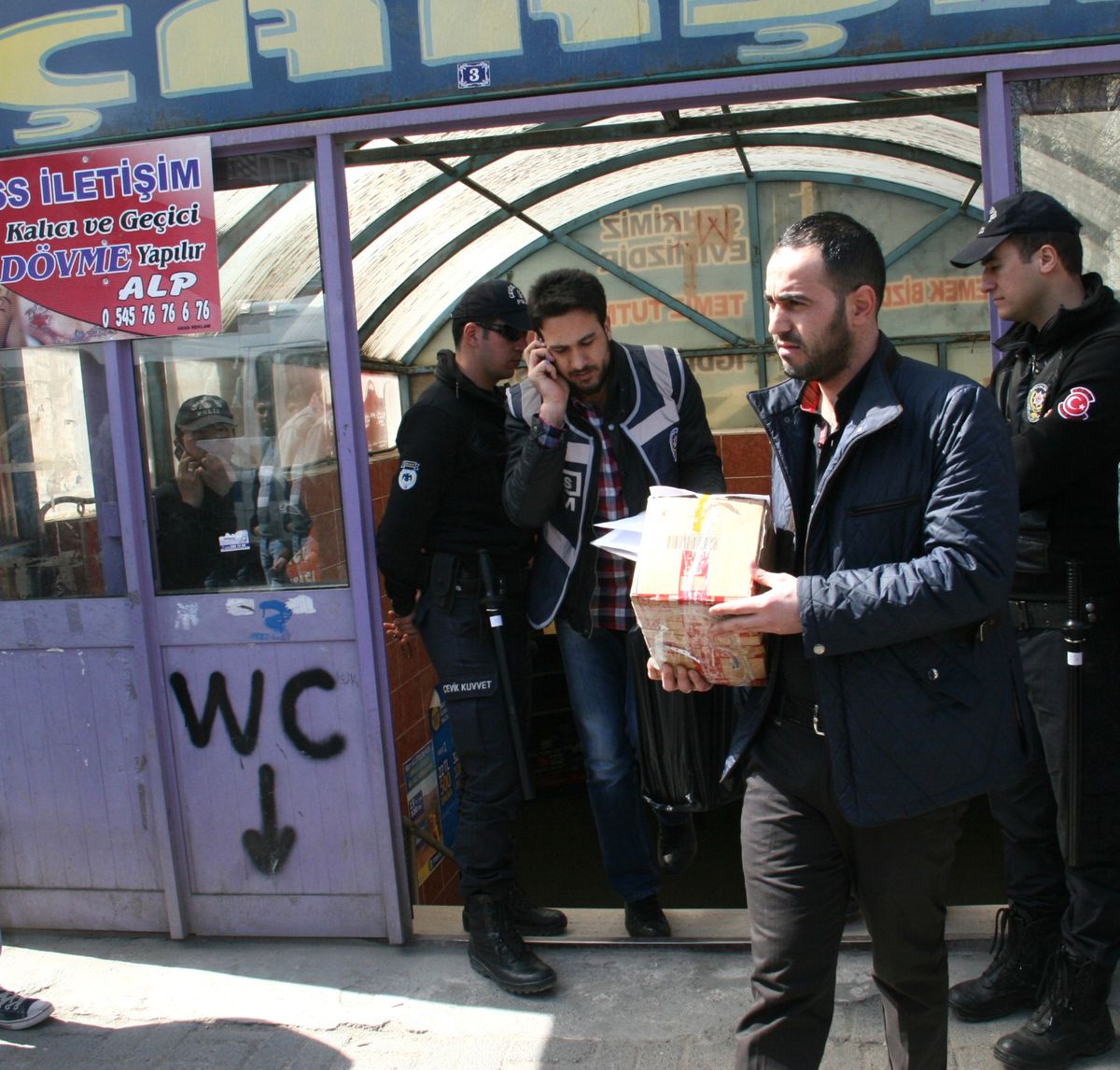 Iğdır\'da Kaçakçılık Operasyonu: 21 Gözaltı