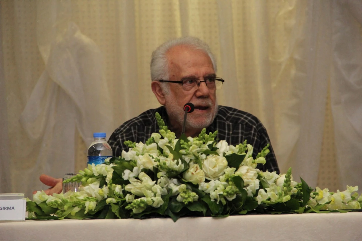 "İslam Kültürü Tarihinde Vakıf Hizmetleri" Konulu Konferans