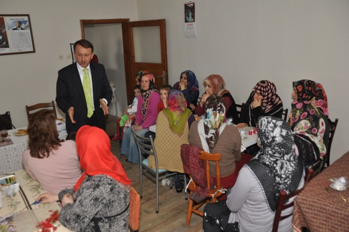 Kartepe Belediye Başkanı, Kar-Mek Kursları\'nda