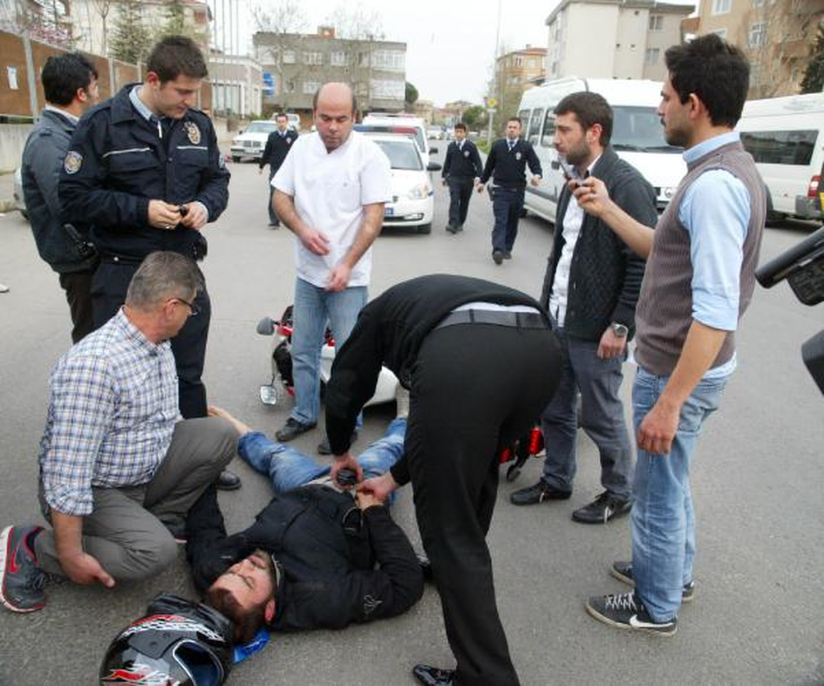 Kartal\'da Motosiklet Kazası: 1 Yaralı