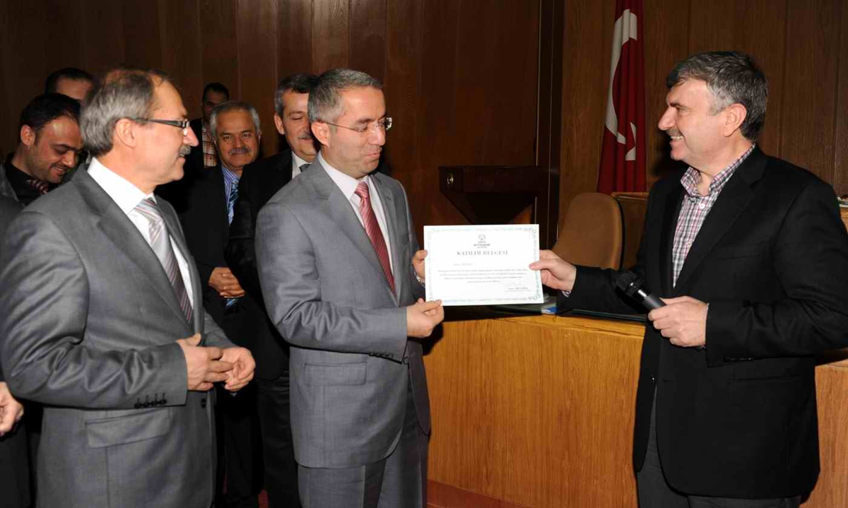 Konya Büyükşehir Belediyesi Fen İşleri\'nin Başarısı Türkiye\'ye Örnek