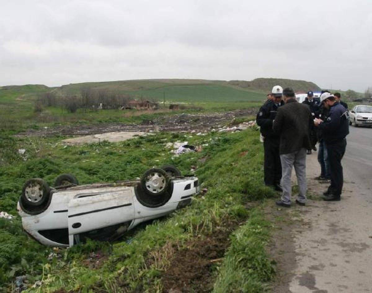 Direksiyon Kırdı, Otomobil Takla Attı