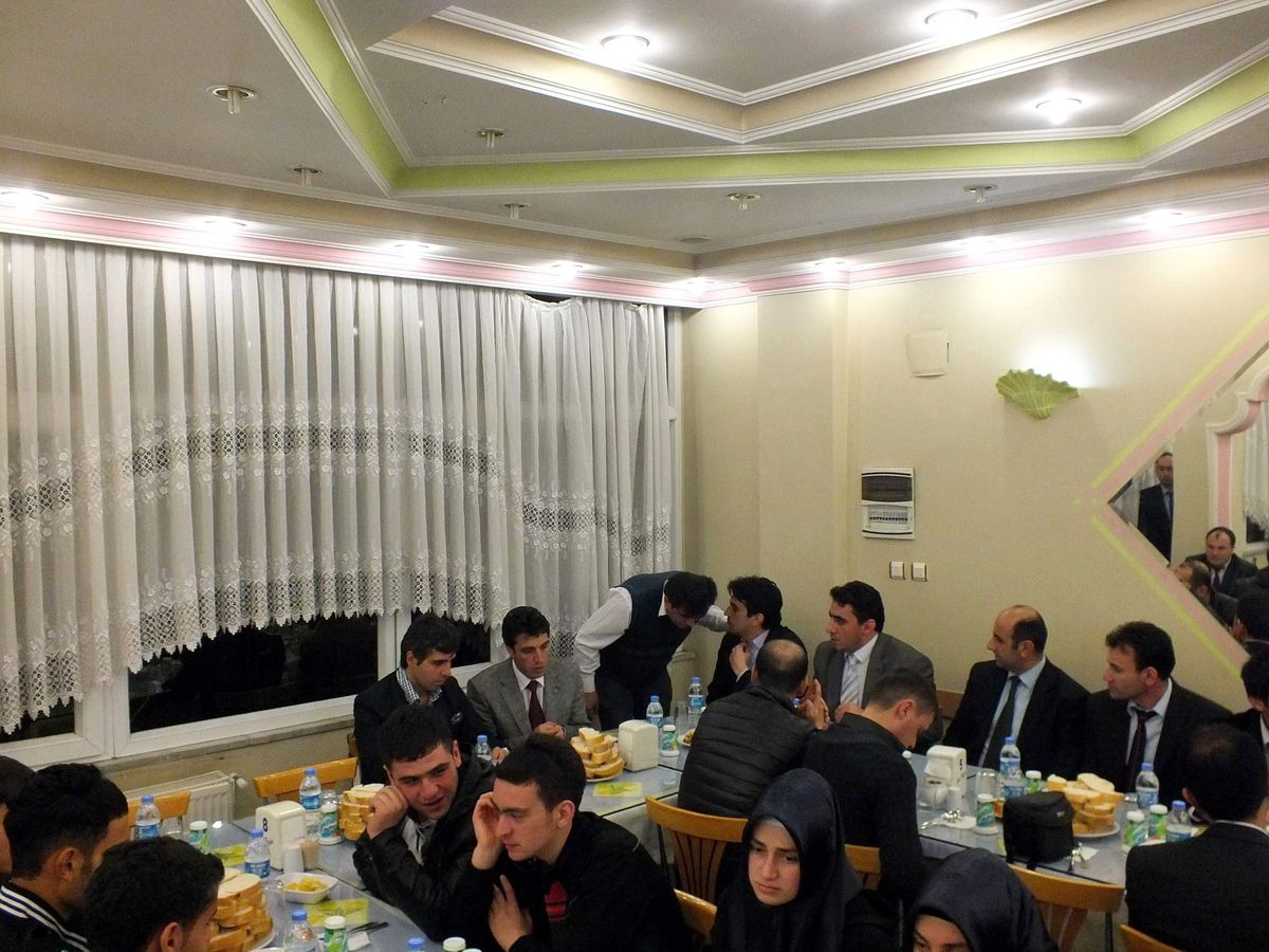 Koyulhisar Kaymakamı, Öğrencilere Moral Verdi