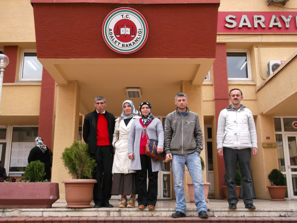 Ktü Farabi Hastanesinde İşine Son Verilen İşçiler