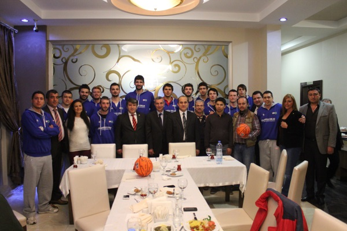 Ormanspor\'a Destek Yemeği