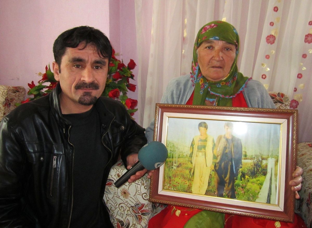(Özel Haber) Dağda Oğlu ve 4 Yakınını Kaybeden Anneden Sürece Destek