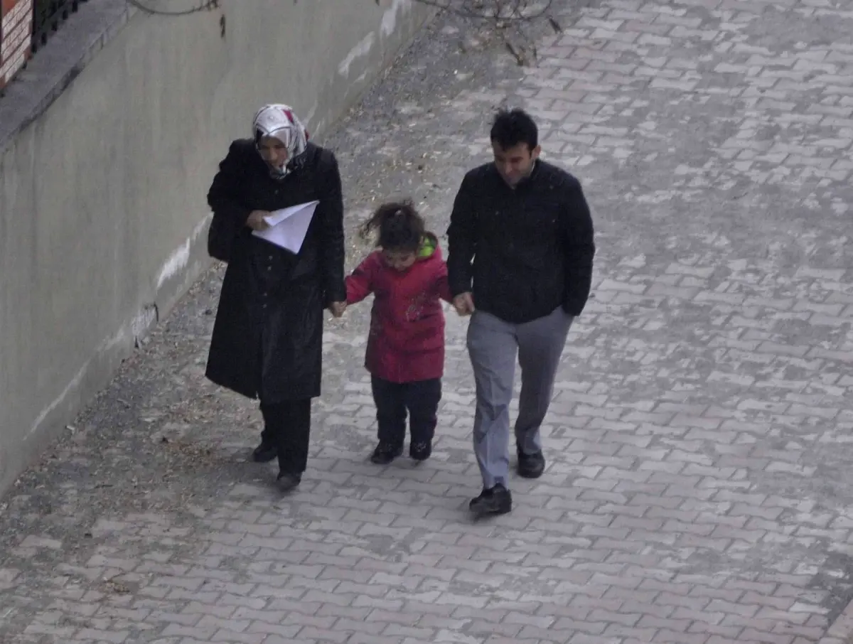 Rüzgarın Saatteki Hızı 65 Kilometreyi Buldu