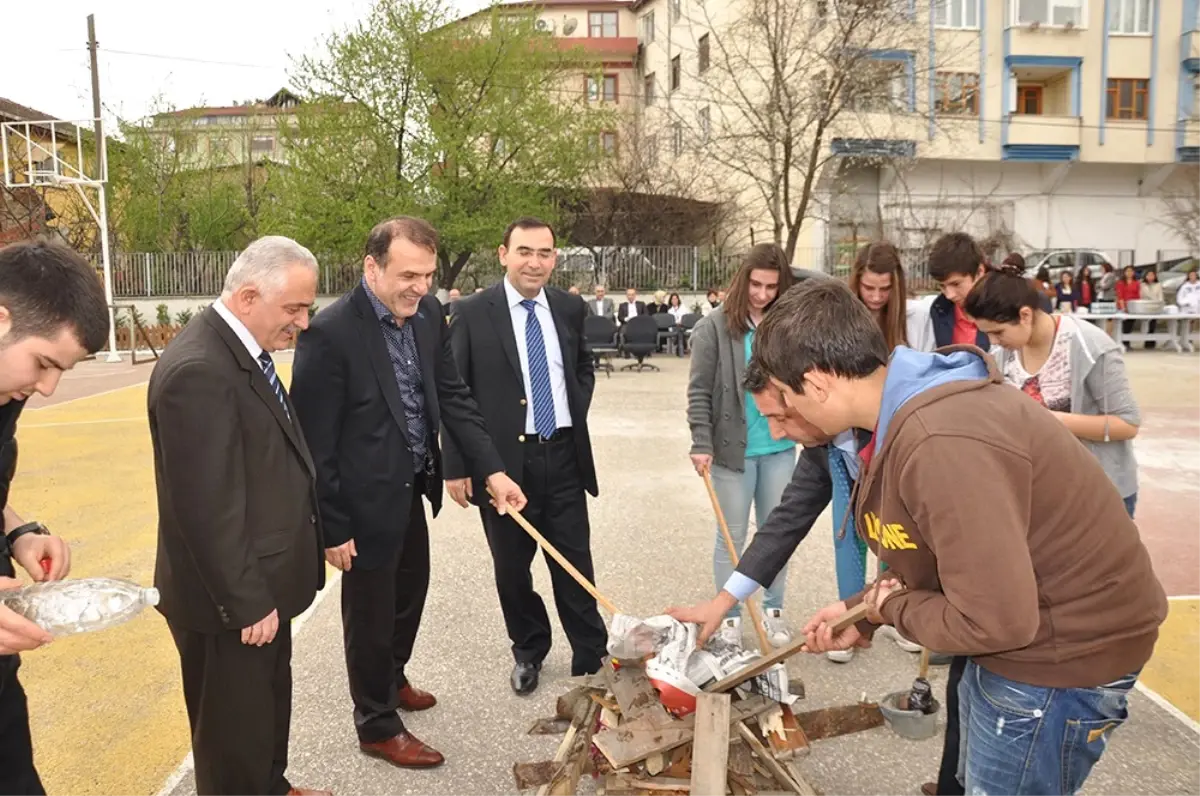 Sapanca'da Protokolün Nevruz Coşkusu