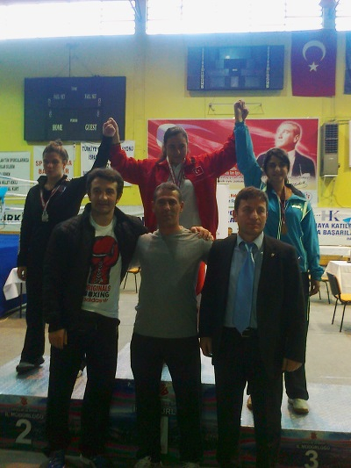Şerife Karakoç Isparta\'yı Salladı